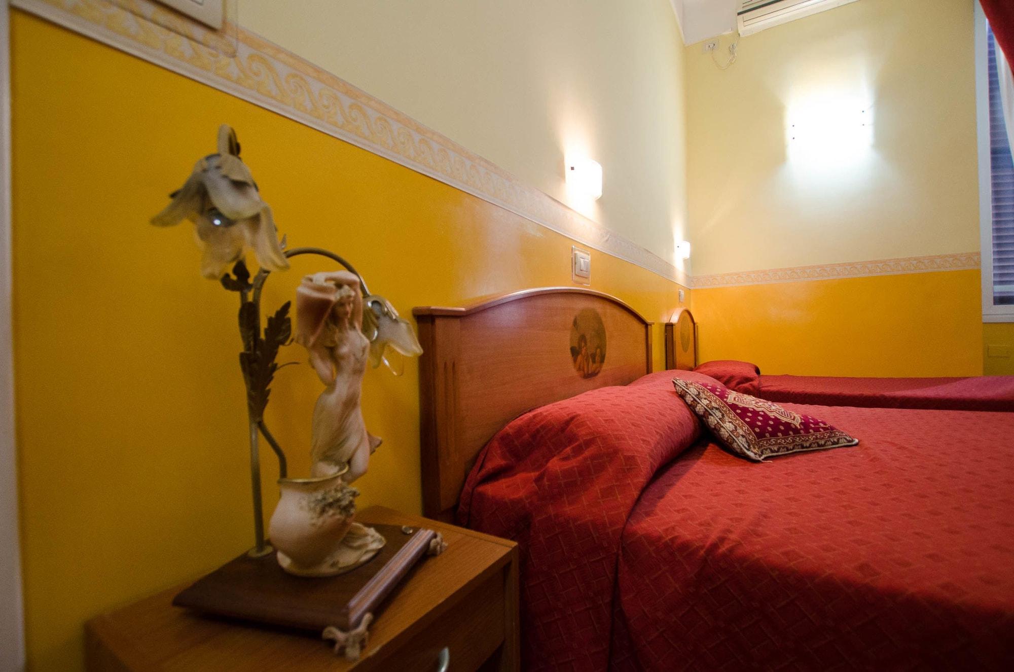 Hotel Cherubini Рим Екстер'єр фото