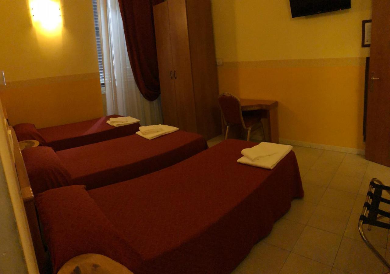 Hotel Cherubini Рим Екстер'єр фото